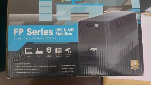 UPS FSP Technology FP2000 AVR  2000VA  1200W