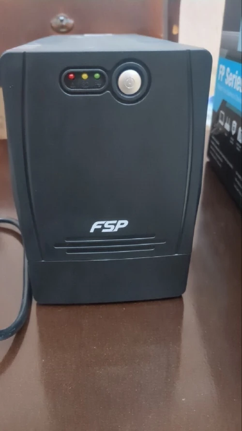 UPS FSP Technology FP2000 AVR  2000VA  1200W