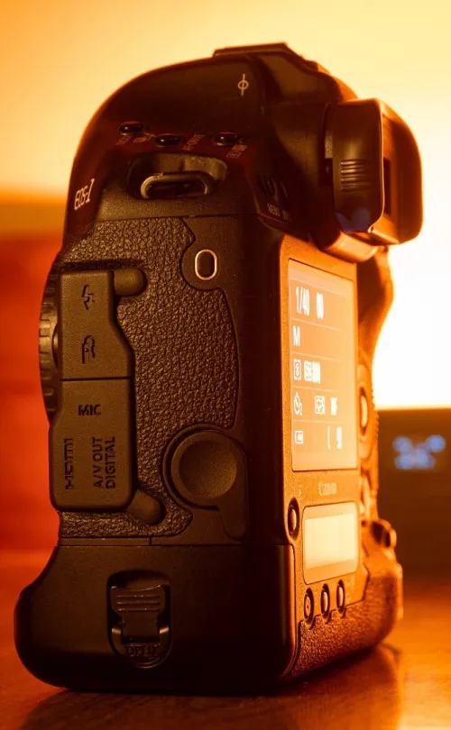 canon 1d mark IV
