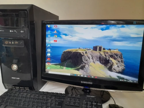 PC BUREAU I3