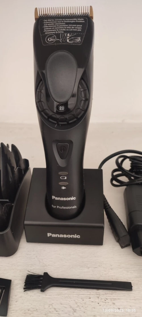 Panasonic Tondeuse cheveux pro sans fil/fil ER-GP82