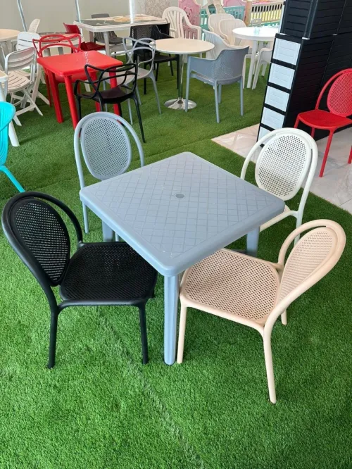 CHAISE SIENNE N