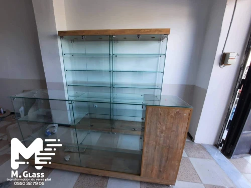 Présentoir d'exposition en verre sûr mesure 