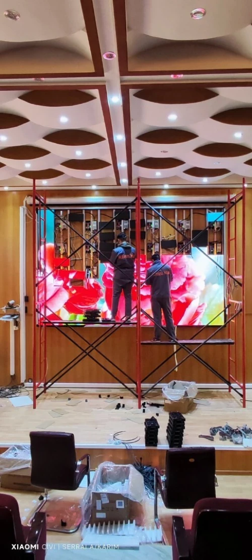 écran grand format interieur pour salle de réunion P02