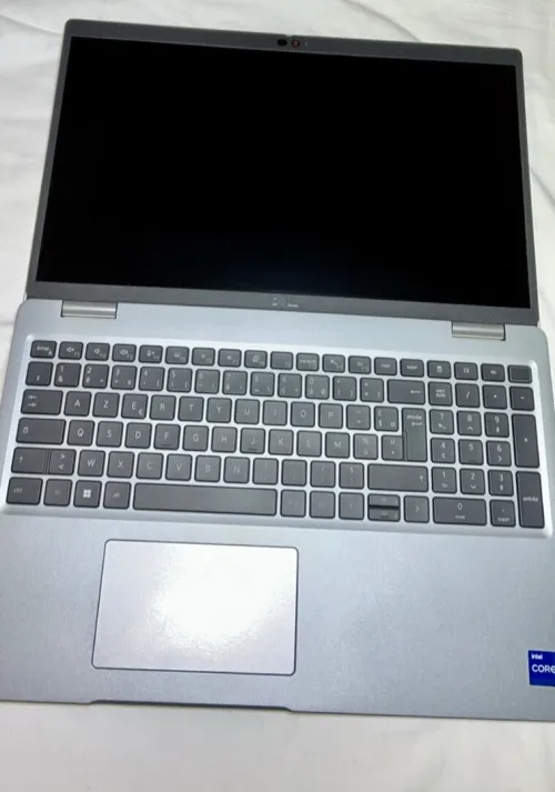 DELL LATITUDE 5530 Intel Core I5-1235U