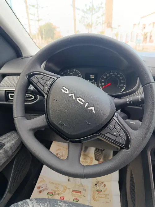 Dacia Logan extrême toute option 2025 Extrême la toute