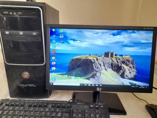 PC ORDINATEUR I3