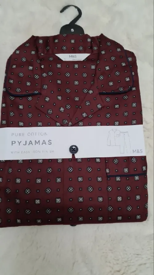 طقم بيجامة Marks & Spencer الأصلي  راحة وأناقة لا تقاوم (متوفرة بعدة مقاسات)