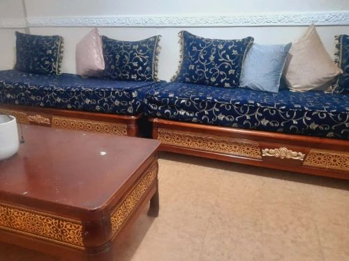 2 canapés et table basse