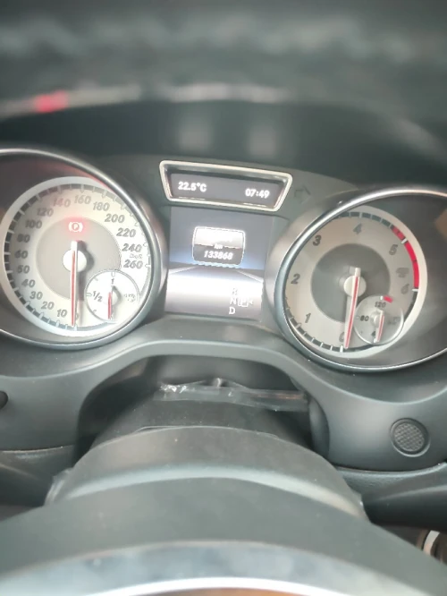 Mercedes CLA 2015 Coupé Exclusif + AMG 