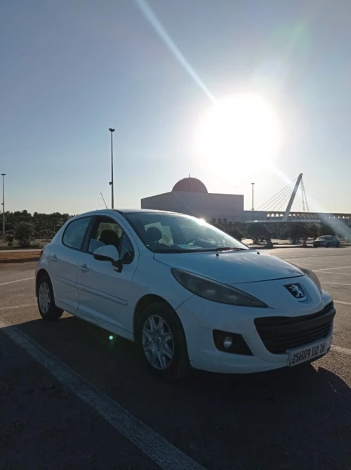 Peugeot 207 2012 