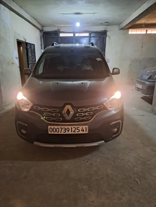 Renault Kangoo 2025 