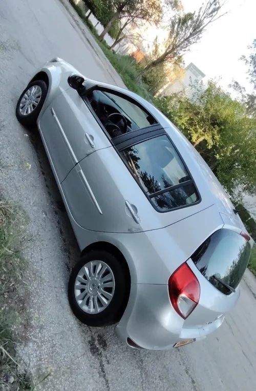 Renault Clio 3 2012 Night and Day