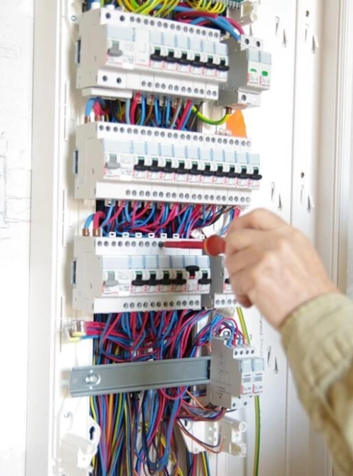PROFEG - Travaux Électricité Courant Fort & Faible