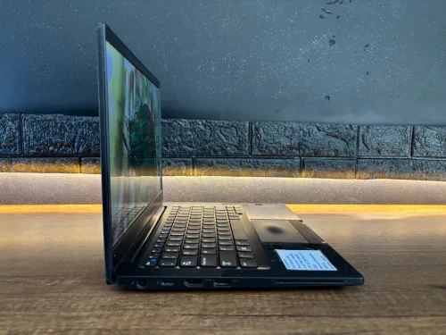 Pc portabl dell latitude 7390