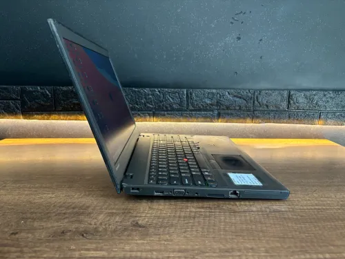 Pc portabl lenovo Tink pade