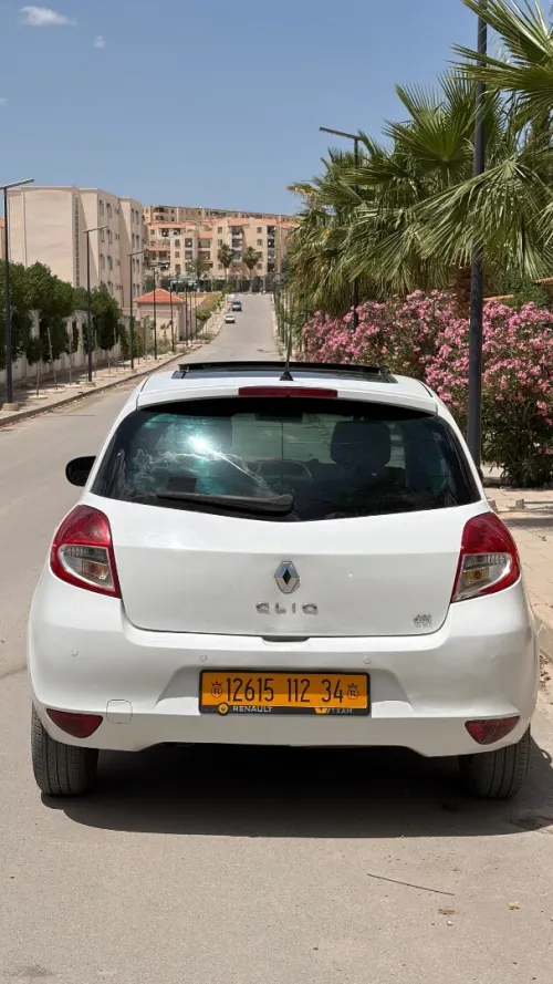 Renault Clio 3 2012 Night and Day