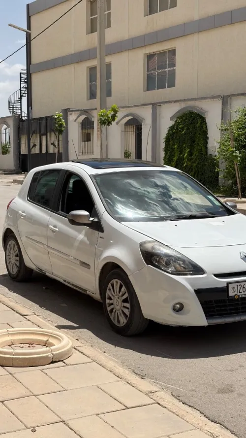 Renault Clio 3 2012 Night and Day