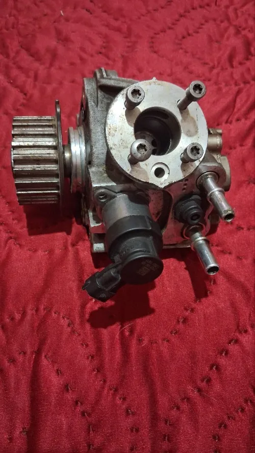 Pompe hp 1.6 hdi sans piston