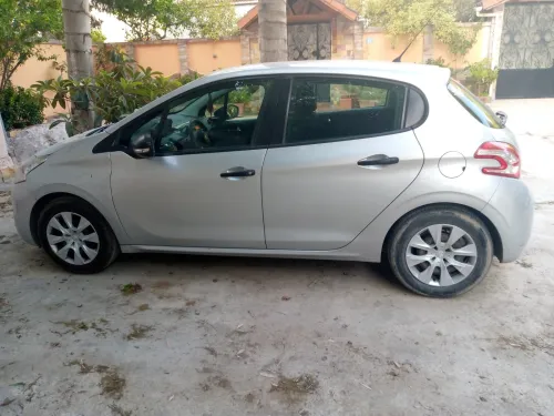 Peugeot 208 2014 208