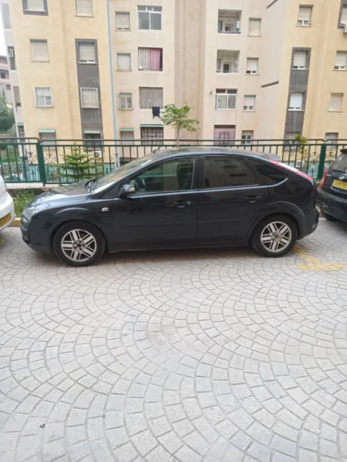 Ford Focus 5 portes 2008 Focus 5 portes
