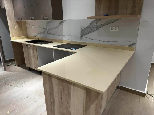 Marbre et Quartz et Granite
