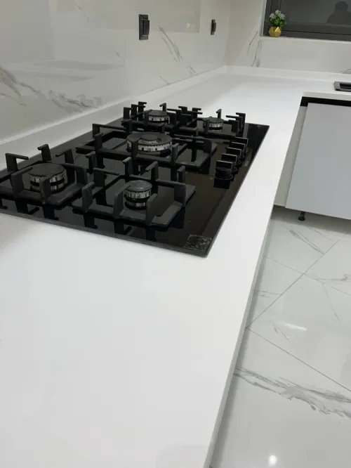 Quartz et Granite e Marbre