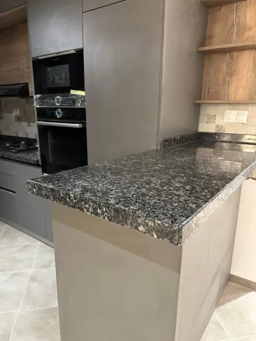 Quartz et Granite e Marbre