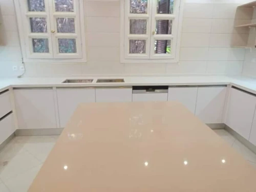 Marbre et Quartz et Granite