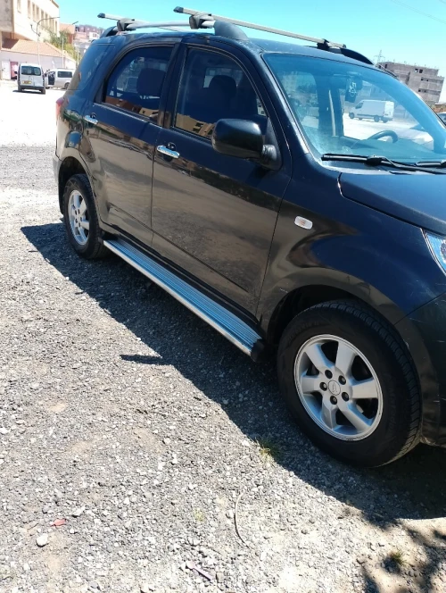 Daihatsu Terios 4*4 2010 Dz