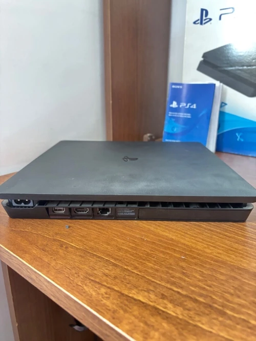 PS4 slim 500gb