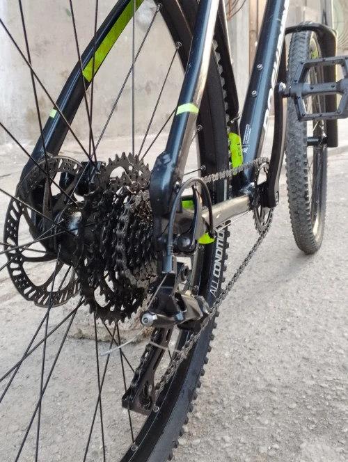 دراجة هوائية Rockrider ST 530 أصلية للبيع | VTT احترافية بحالة ممتازة | دراجة جبلية
