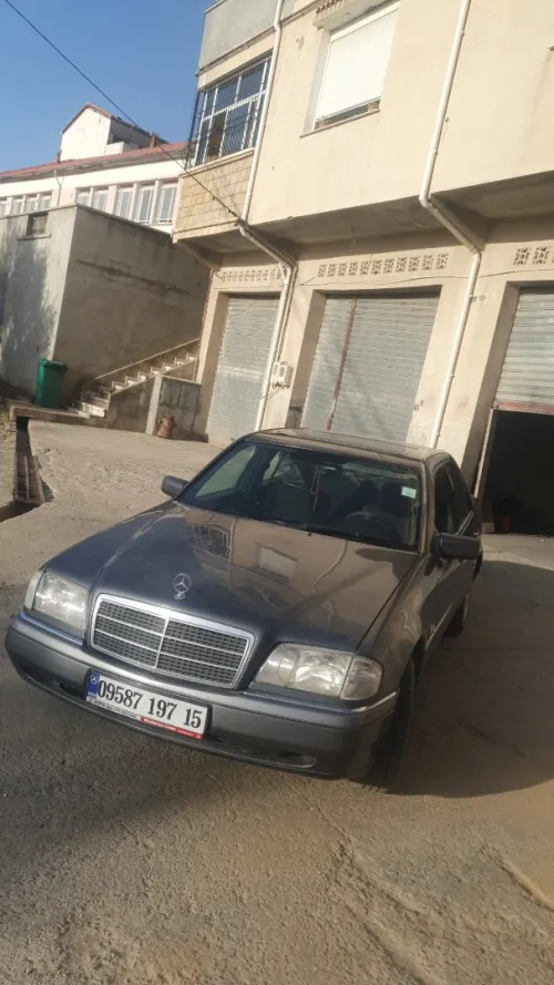 Mercedes Classe C 1997 C180