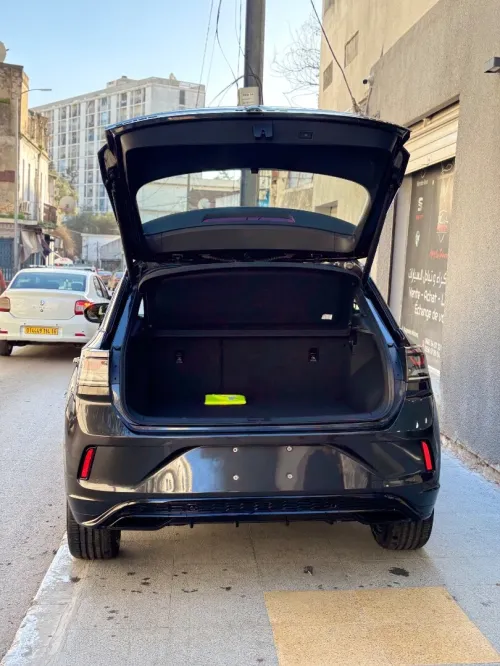 Volkswagen T-Roc 2025 R-Line 