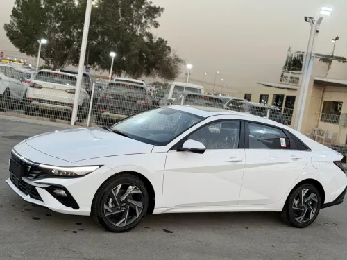 Hyundai Elantra 2025 carte grise 2025 Full option