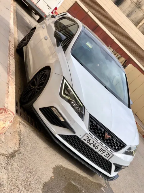 Cupra  Leon 2019 