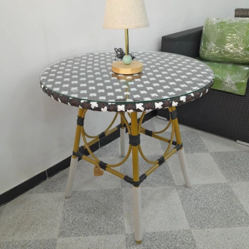 Table ronde parisienne Ø 0,80 m  Nouvel arrivage