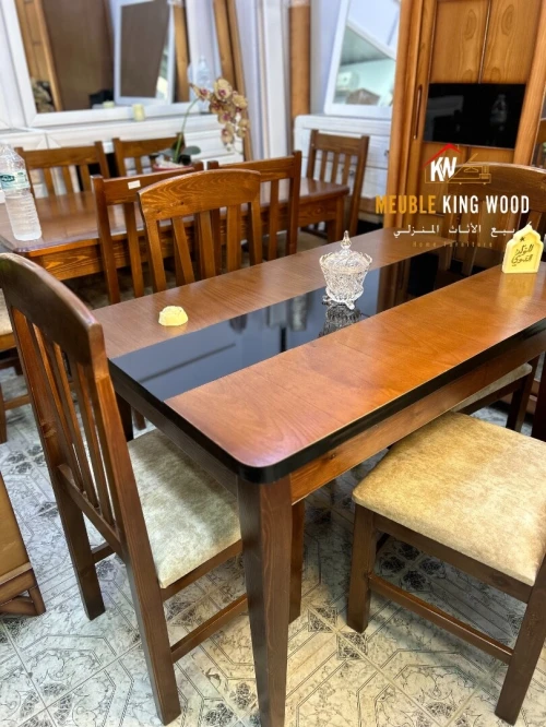 Table cuisine et salle a manger 4 et 6 chaises
