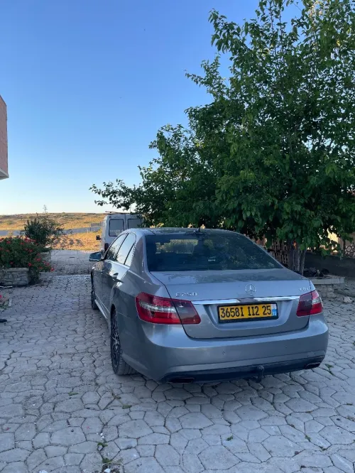Mercedes Classe E 2012 AVANTGARDE Pack AMG