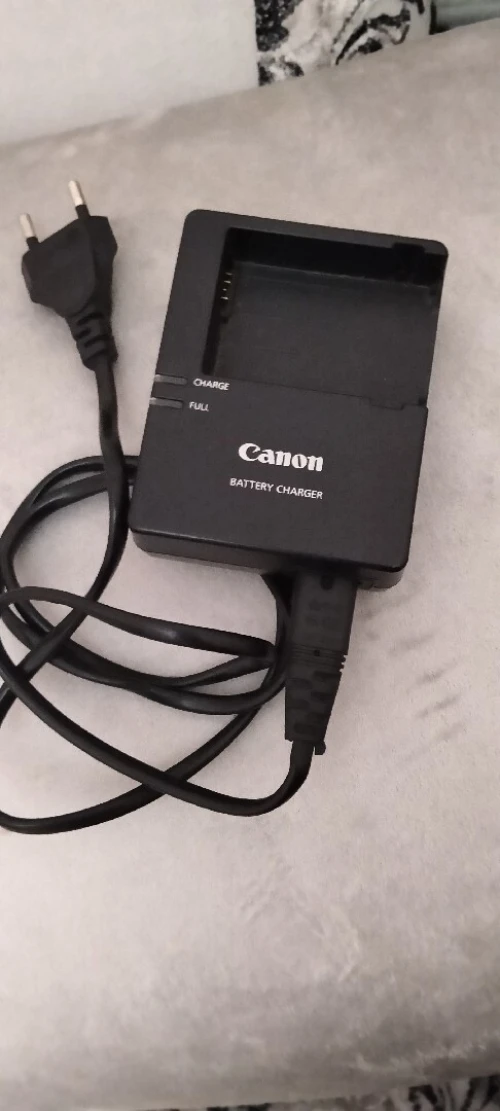 Caméra Canon EOS REBBL T3i 