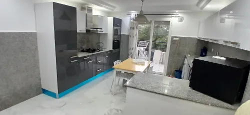 Location Appartement F4 Alger Hydra