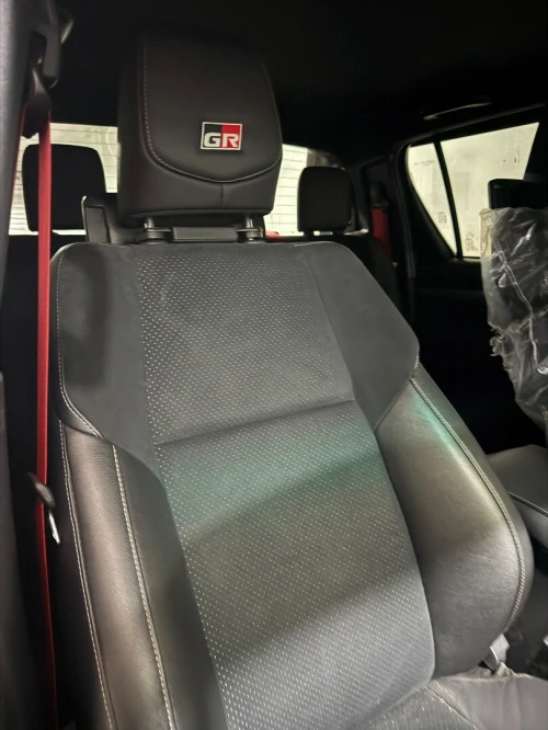 Toyota Revo  2026 