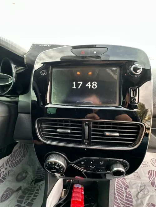 Renault Clio 4 2022 Limited 2