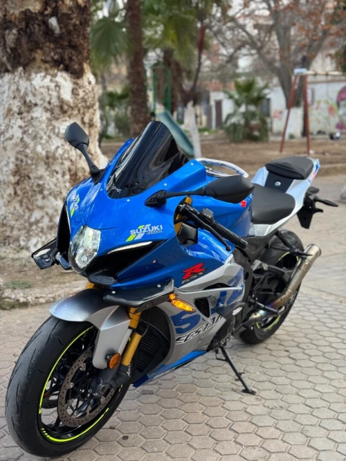 Suzuki M01 2021