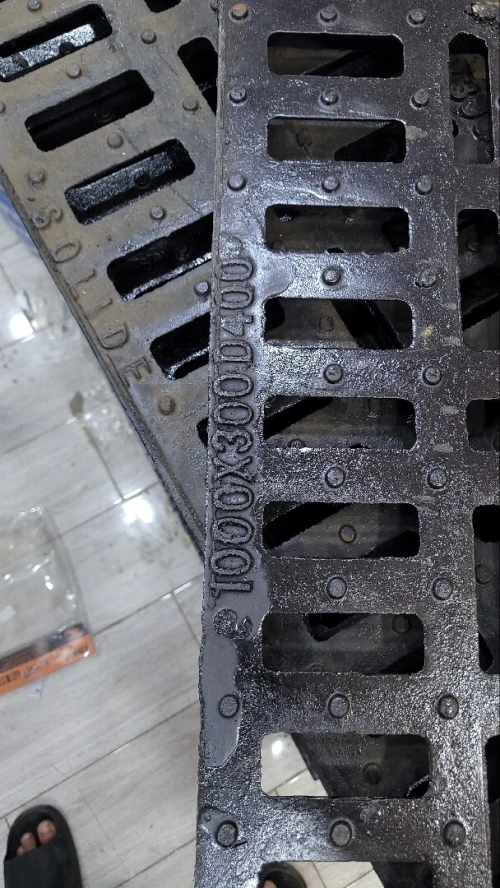 Caniveaux caniveau 30x100 D400 TAMPON grille