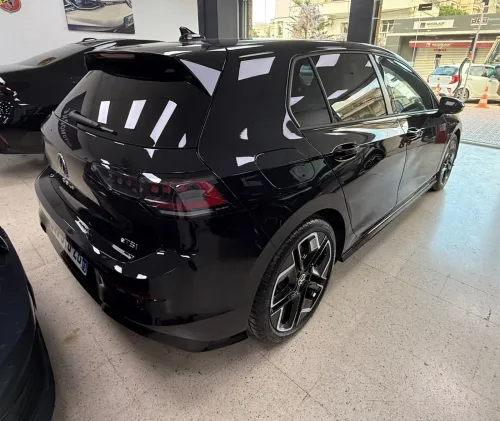 Volkswagen Golf 8 2025 R-Line