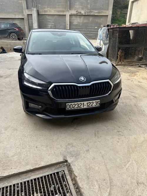 Skoda Fabia 2022 Style (avec toit panoramique)