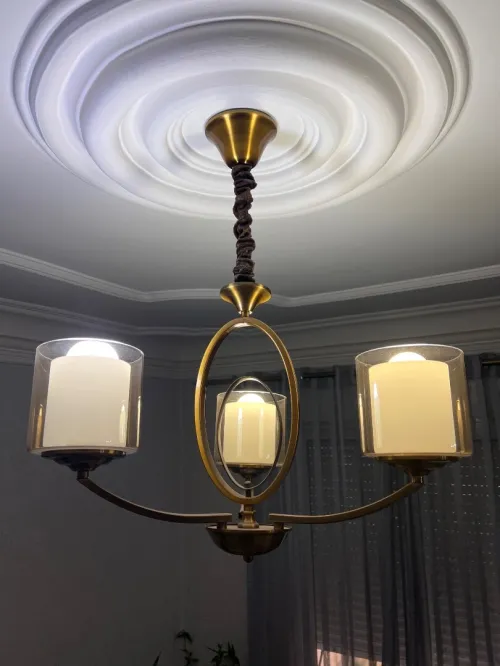 Lustre salon