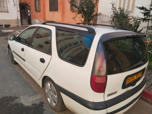 Renault Laguna 1 2000 Laguna 1