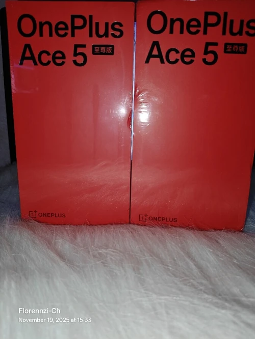 One Plus Ace 5 Ultra